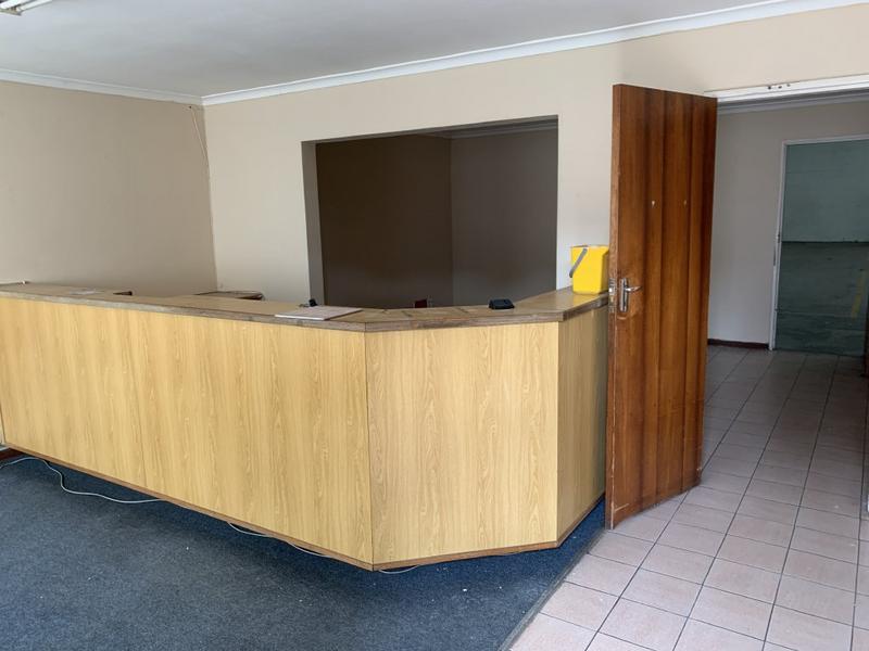 To Let Commercial Property for Rent in Montague Gardens Western Cape